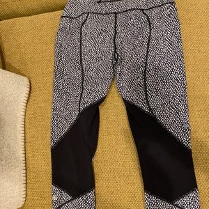 Lululemon patterned leggings